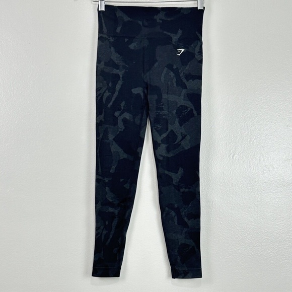 Gymshark Women's Leggings - Picture 3 of 9